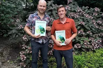 Auteurs met Aarde aan de mens